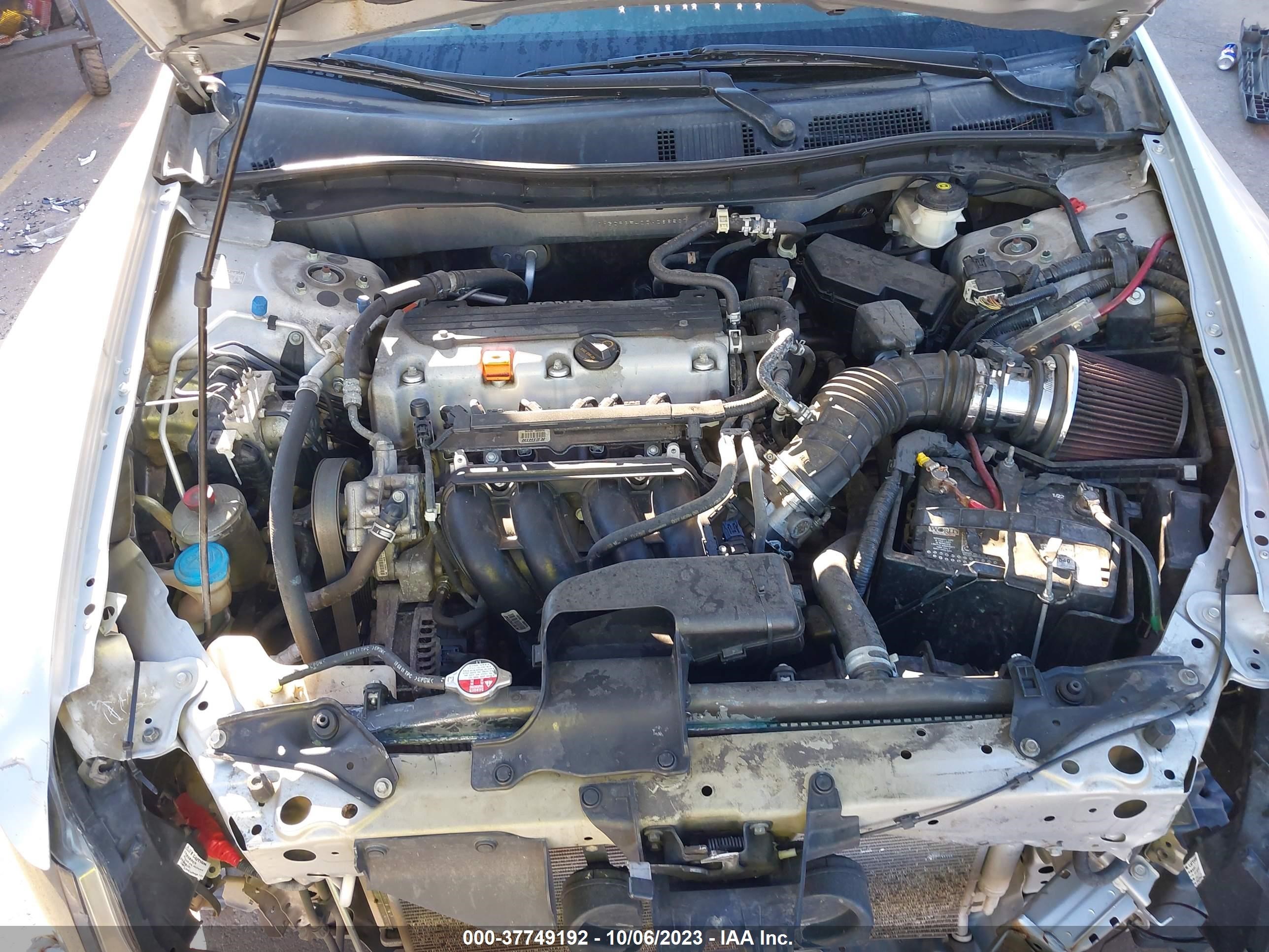 Photo 9 VIN: 1HGCP2F40CA066837 - HONDA ACCORD 