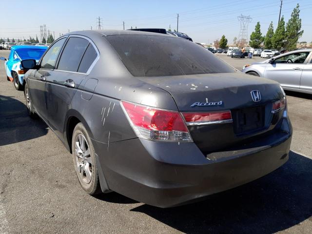 Photo 2 VIN: 1HGCP2F40CA090992 - HONDA ACCORD LXP 