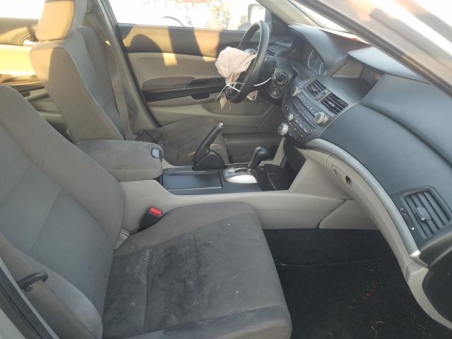 Photo 4 VIN: 1HGCP2F40CA102249 - HONDA ACCORD LXP 