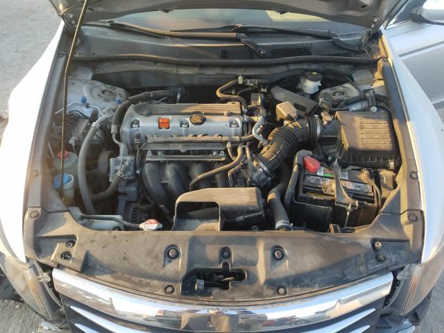 Photo 6 VIN: 1HGCP2F40CA102249 - HONDA ACCORD LXP 