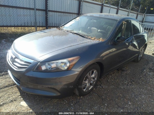 Photo 1 VIN: 1HGCP2F40CA121268 - HONDA ACCORD SDN 