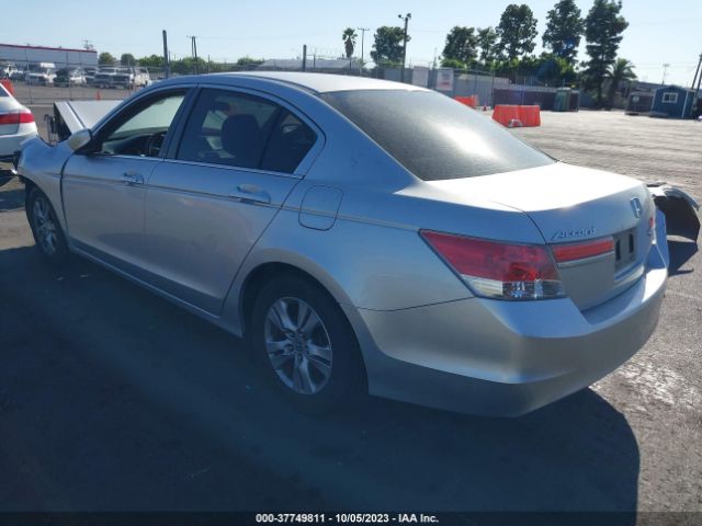 Photo 2 VIN: 1HGCP2F40CA155288 - HONDA ACCORD 