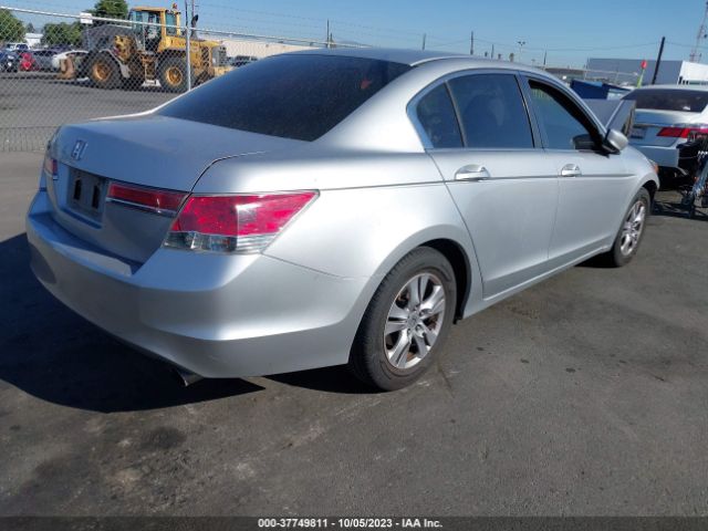 Photo 3 VIN: 1HGCP2F40CA155288 - HONDA ACCORD 