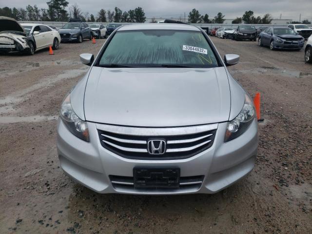 Photo 8 VIN: 1HGCP2F40CA226182 - HONDA ACCORD LXP 