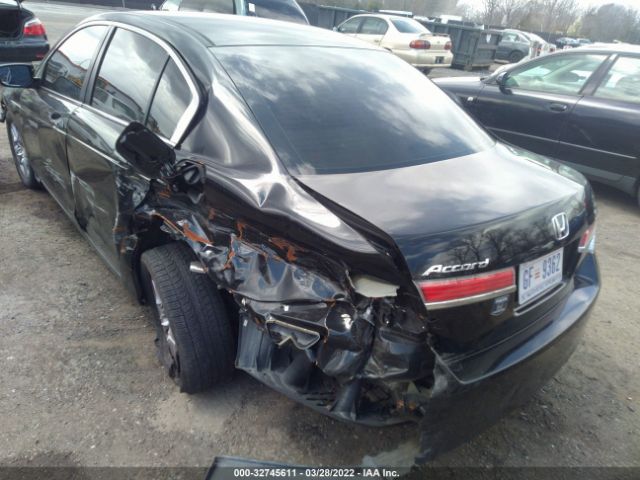 Photo 2 VIN: 1HGCP2F40CA233245 - HONDA ACCORD SDN 