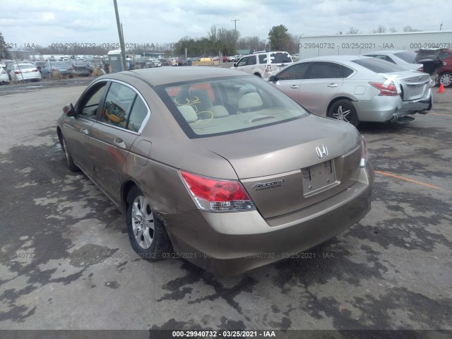 Photo 2 VIN: 1HGCP2F41AA005042 - HONDA ACCORD SDN 