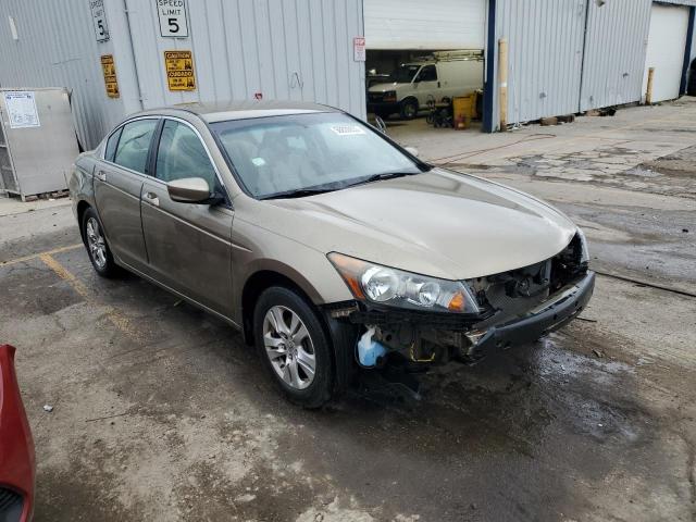 Photo 3 VIN: 1HGCP2F41AA005073 - HONDA ACCORD LXP 