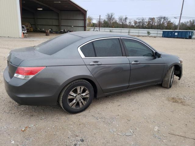 Photo 2 VIN: 1HGCP2F41AA021919 - HONDA ACCORD LXP 