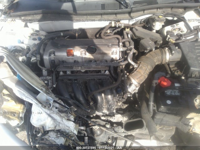 Photo 9 VIN: 1HGCP2F41AA030040 - HONDA ACCORD SDN 