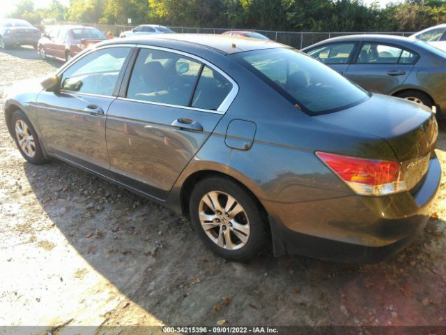 Photo 2 VIN: 1HGCP2F41AA043001 - HONDA ACCORD SDN 