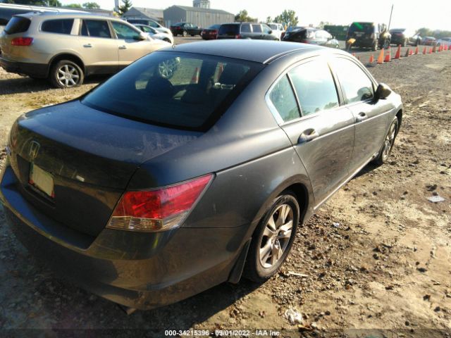 Photo 3 VIN: 1HGCP2F41AA043001 - HONDA ACCORD SDN 