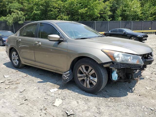 Photo 3 VIN: 1HGCP2F41AA050417 - HONDA ACCORD LXP 