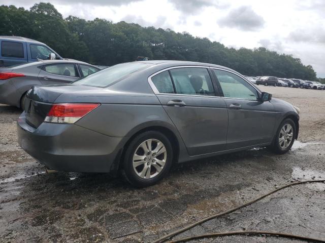 Photo 2 VIN: 1HGCP2F41AA052507 - HONDA ACCORD LXP 