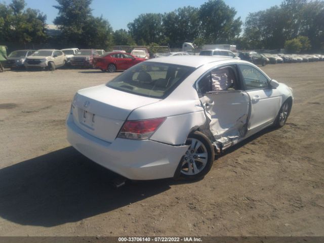 Photo 3 VIN: 1HGCP2F41AA060512 - HONDA ACCORD SDN 