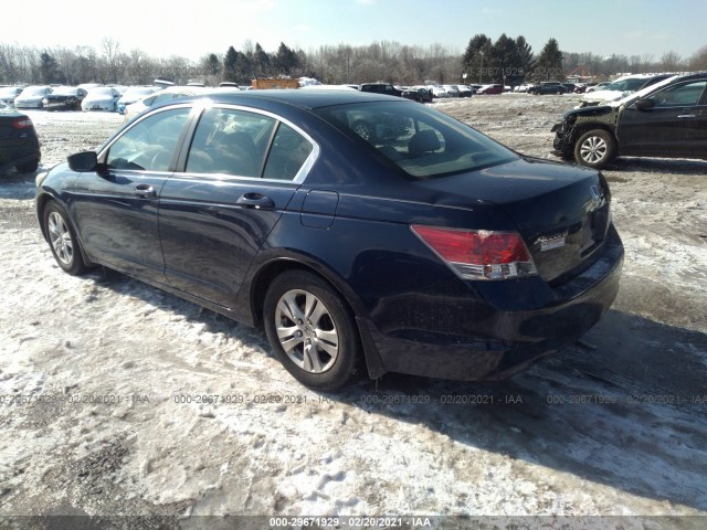 Photo 2 VIN: 1HGCP2F41AA083675 - HONDA ACCORD SDN 