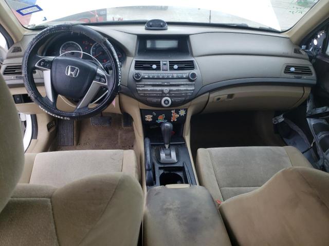 Photo 7 VIN: 1HGCP2F41AA084695 - HONDA ACCORD LXP 