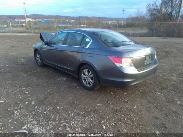 Photo 2 VIN: 1HGCP2F41AA141090 - HONDA ACCORD SDN 