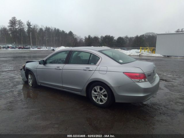 Photo 2 VIN: 1HGCP2F41AA176356 - HONDA ACCORD SDN 