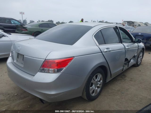 Photo 3 VIN: 1HGCP2F41AA186191 - HONDA ACCORD 