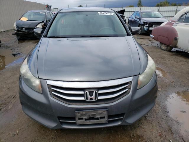 Photo 4 VIN: 1HGCP2F41BA054453 - HONDA ACCORD LXP 