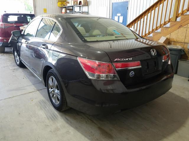 Photo 2 VIN: 1HGCP2F41BA113954 - HONDA ACCORD LXP 