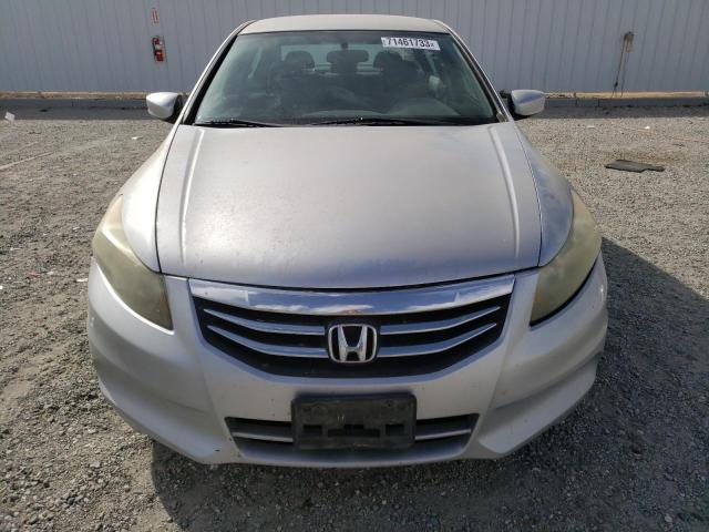 Photo 4 VIN: 1HGCP2F41BA129703 - HONDA ACCORD LXP 