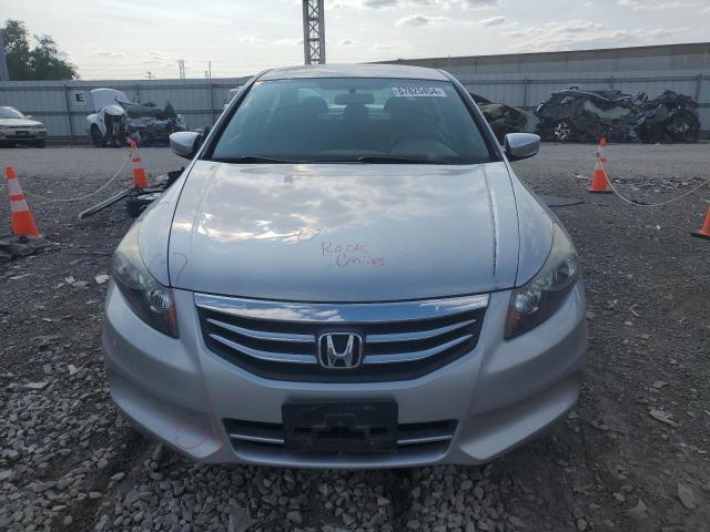 Photo 4 VIN: 1HGCP2F41BA131242 - HONDA ACCORD LXP 