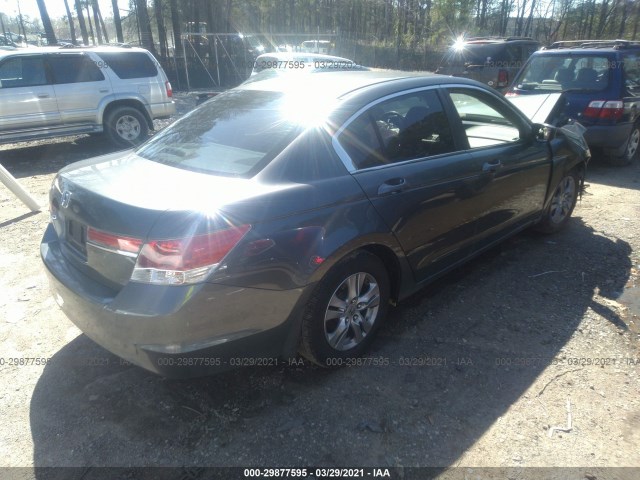 Photo 3 VIN: 1HGCP2F41CA141870 - HONDA ACCORD SDN 