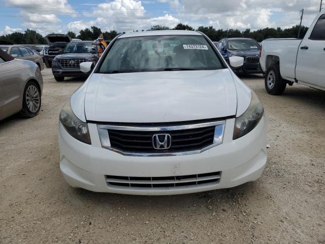 Photo 4 VIN: 1HGCP2F42AA021458 - HONDA ACCORD LXP 