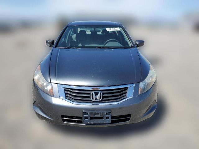 Photo 4 VIN: 1HGCP2F42AA035120 - HONDA ACCORD 