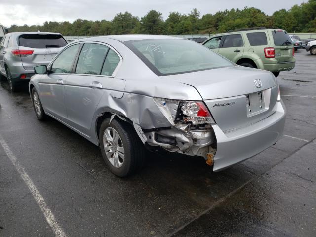 Photo 2 VIN: 1HGCP2F42AA074225 - HONDA ACCORD LXP 