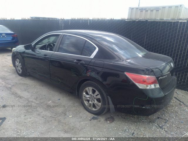 Photo 2 VIN: 1HGCP2F42AA108714 - HONDA ACCORD SDN 