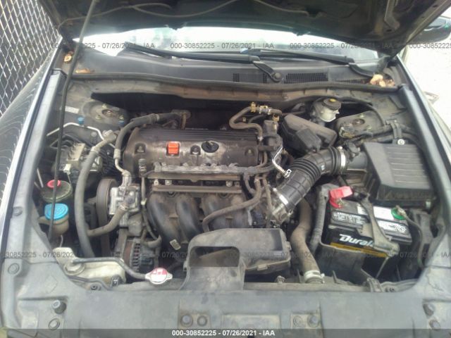 Photo 9 VIN: 1HGCP2F42AA108714 - HONDA ACCORD SDN 