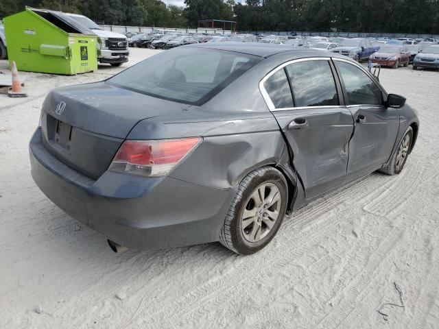 Photo 3 VIN: 1HGCP2F42AA118241 - HONDA ACCORD LXP 