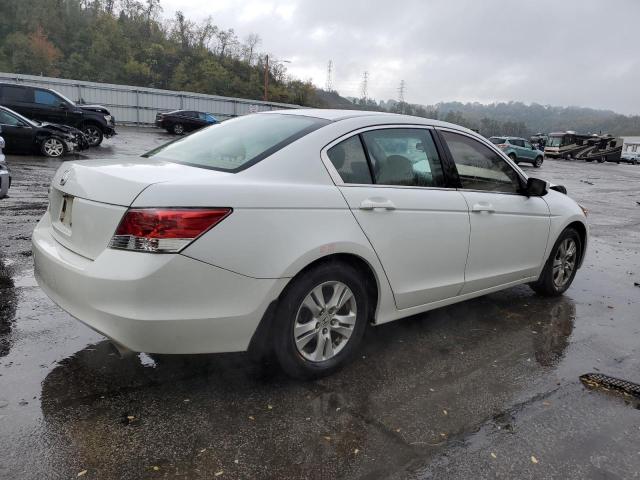 Photo 2 VIN: 1HGCP2F42AA125027 - HONDA ACCORD LXP 