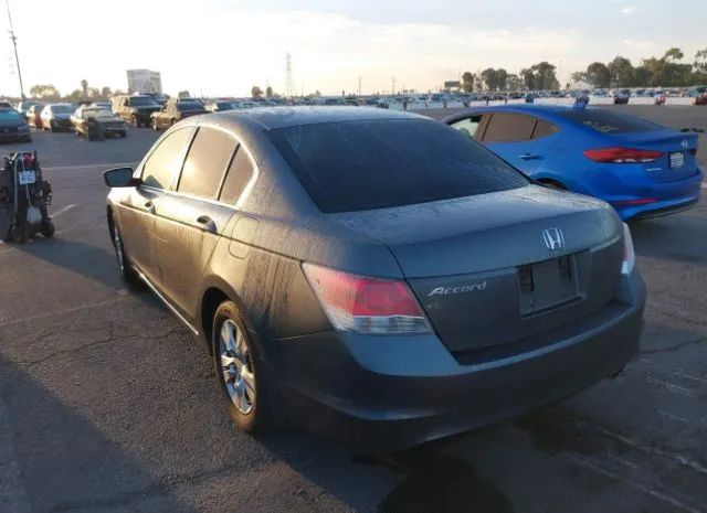 Photo 2 VIN: 1HGCP2F42AA130096 - HONDA ACCORD 