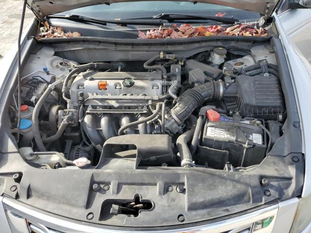 Photo 10 VIN: 1HGCP2F42AA137999 - HONDA ACCORD LXP 