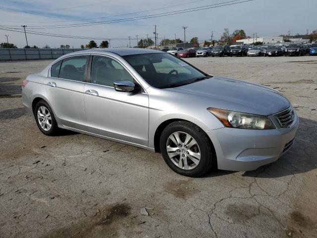 Photo 3 VIN: 1HGCP2F42AA137999 - HONDA ACCORD LXP 