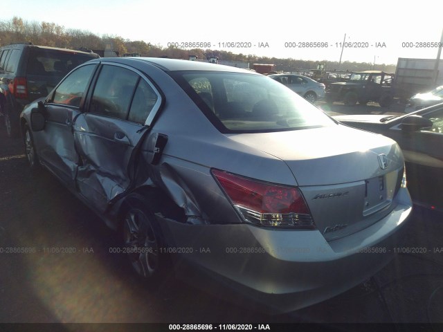 Photo 2 VIN: 1HGCP2F42AA185101 - HONDA ACCORD SDN 