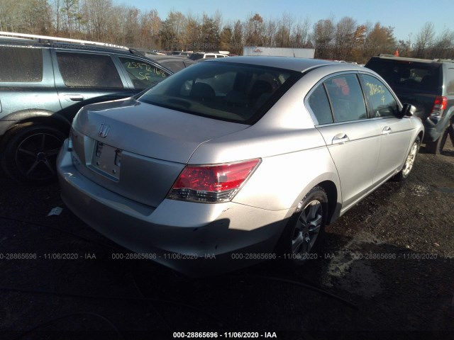 Photo 3 VIN: 1HGCP2F42AA185101 - HONDA ACCORD SDN 