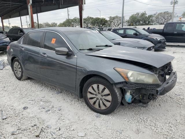 Photo 3 VIN: 1HGCP2F42AA186815 - HONDA ACCORD LXP 