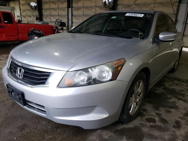 Photo 1 VIN: 1HGCP2F42AA187799 - HONDA ACCORD LXP 