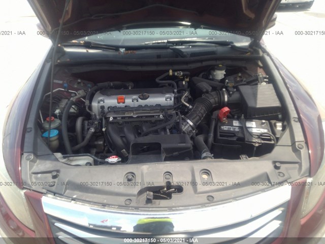 Photo 9 VIN: 1HGCP2F42BA000322 - HONDA ACCORD SDN 