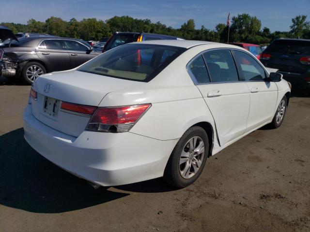 Photo 2 VIN: 1HGCP2F42BA018478 - HONDA ACCORD LXP 