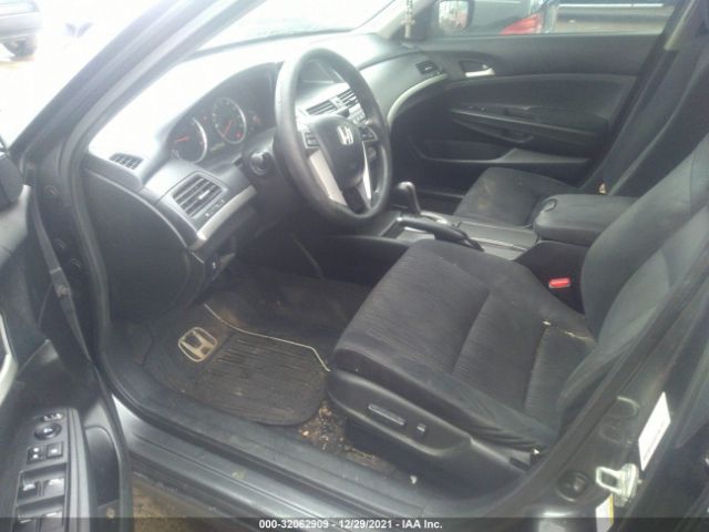 Photo 4 VIN: 1HGCP2F42BA038455 - HONDA ACCORD SDN 