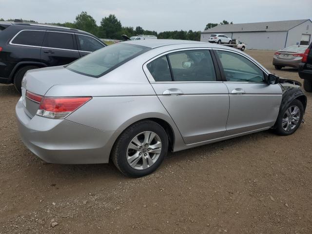 Photo 2 VIN: 1HGCP2F42BA043719 - HONDA ACCORD 