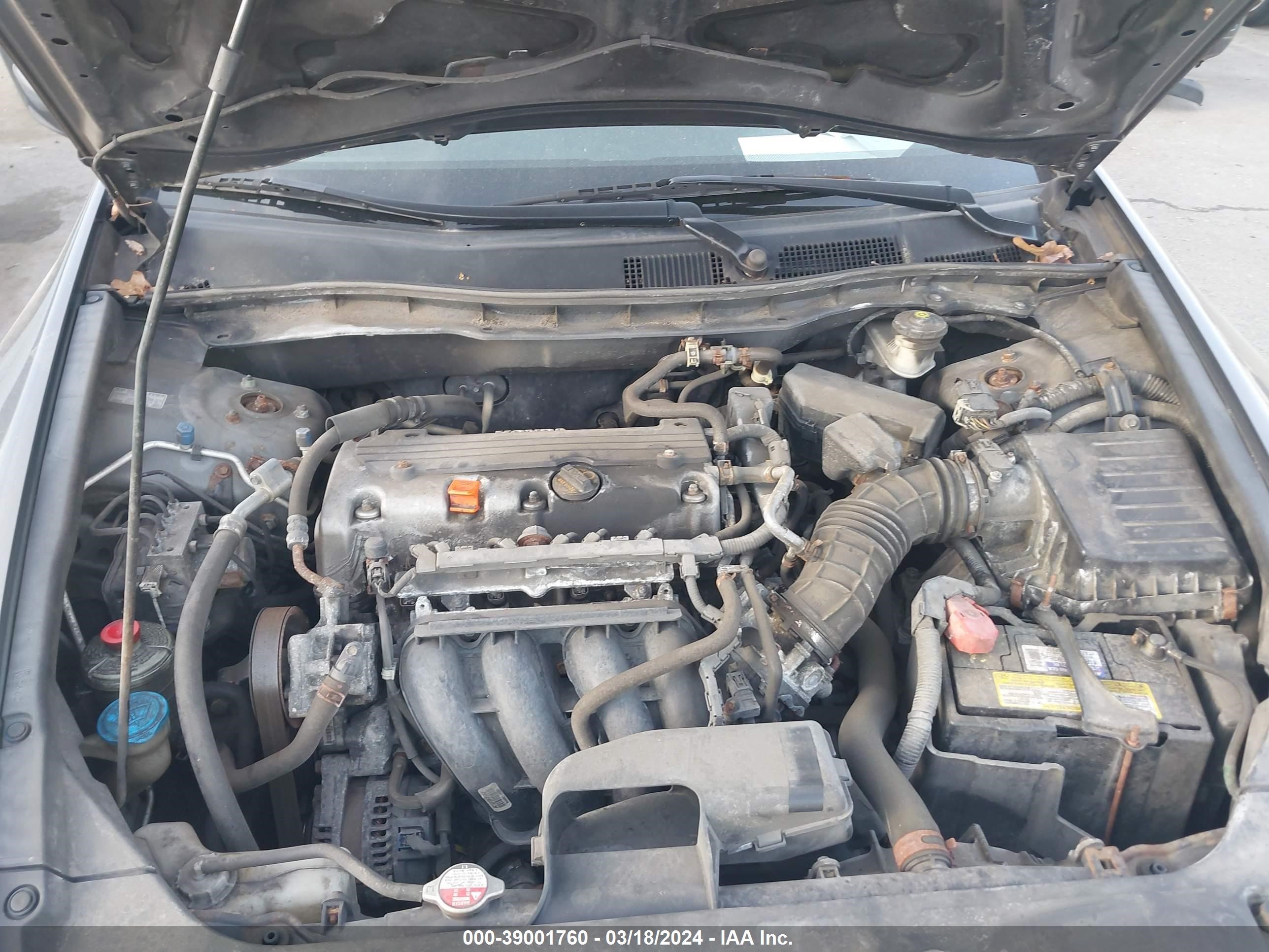 Photo 9 VIN: 1HGCP2F42BA050282 - HONDA ACCORD 