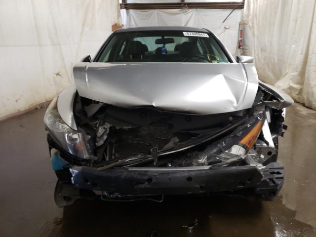 Photo 8 VIN: 1HGCP2F42BA099594 - HONDA ACCORD LXP 