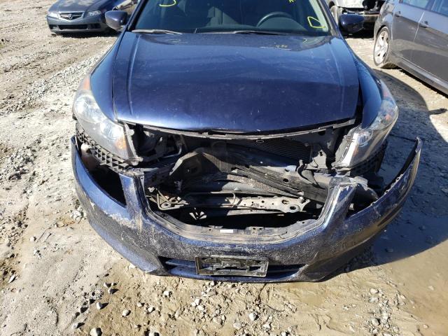 Photo 8 VIN: 1HGCP2F42BA102364 - HONDA ACCORD LXP 