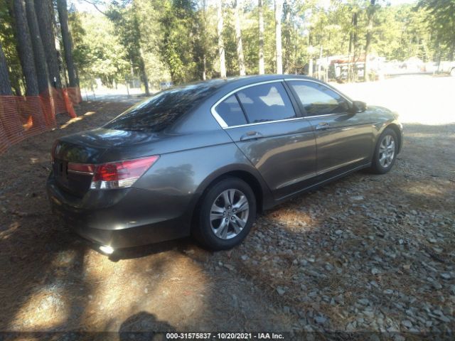 Photo 3 VIN: 1HGCP2F42BA132898 - HONDA ACCORD SDN 